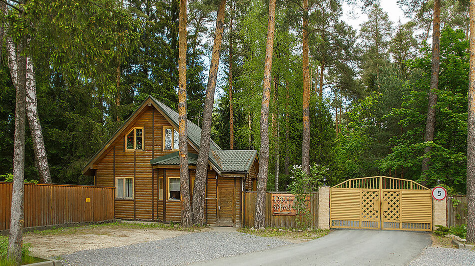 Дом у воды в КП Новое время