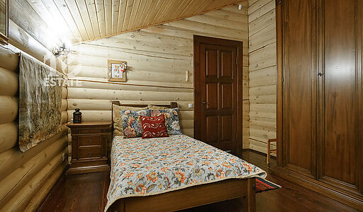 Дом у воды в КП Новое время