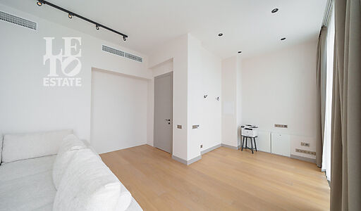 Таунхаус в поселке Парк Фонтэ