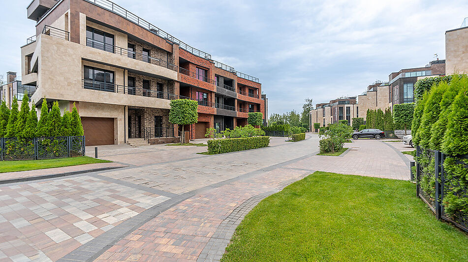 Таунхаус в поселке Парк Фонтэ