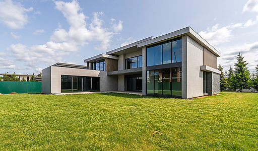 Дом c бассейном в КП Агаларов