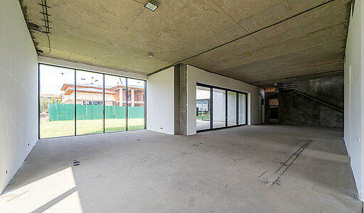 Дом c бассейном в КП Агаларов