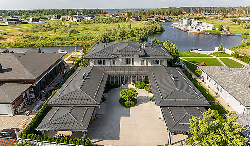 Большой дом в Конаково ривер клаб