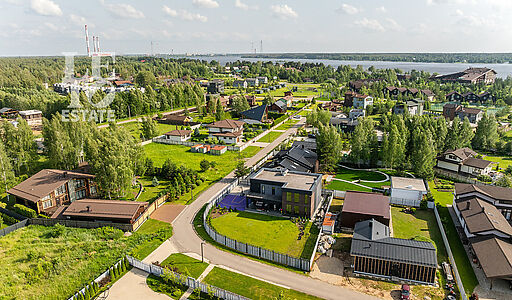 Большой дом в Конаково ривер клаб