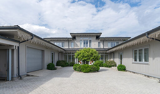 Большой дом в Конаково ривер клаб