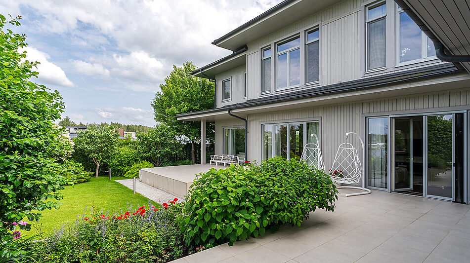 Большой дом в Конаково ривер клаб