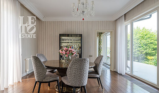 Большой дом в Конаково ривер клаб