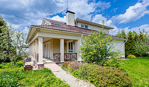 Готовый дом в КП Русская деревня