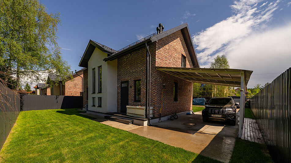 Готовый дом в поселке Борки