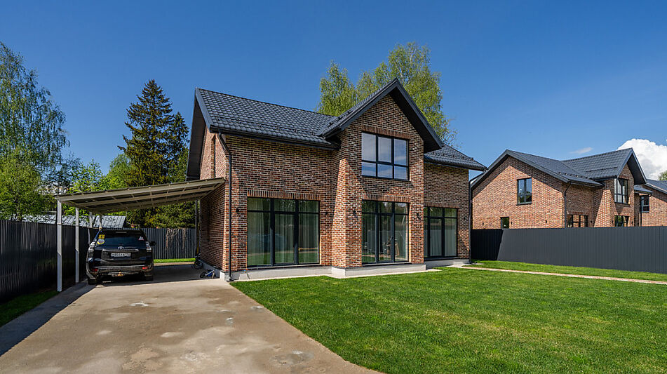 Готовый дом в поселке Борки