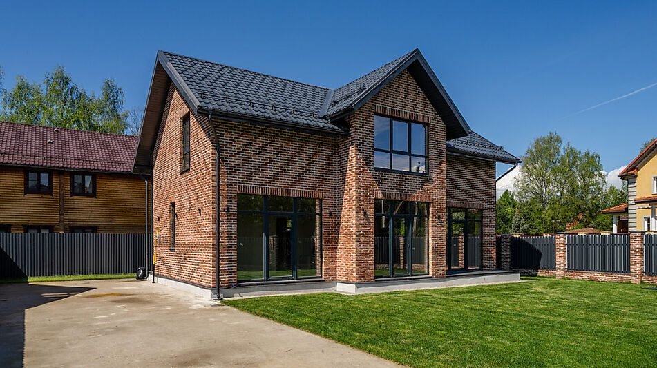 Дом в поселке Борки