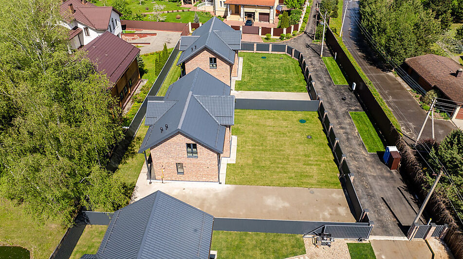 Дом в поселке Борки