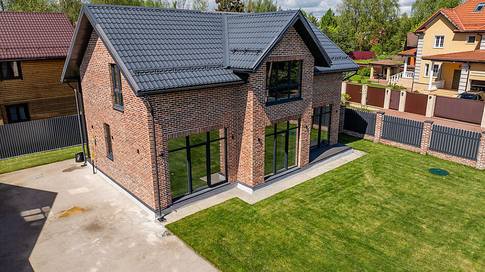 Дом в поселке Борки