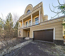 Дом в Новахово со своими соснами