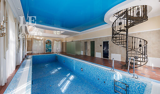 Резиденция в КП Новогорск-7