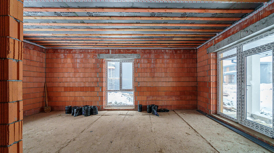 Одноэтажный дом у леса в Сходне