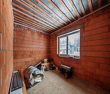 Одноэтажный дом у леса в Сходне