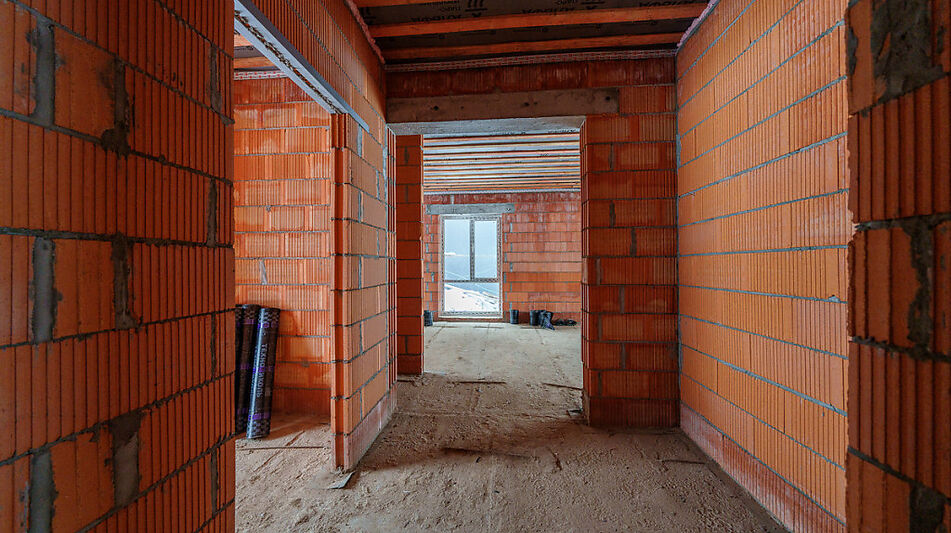 Одноэтажный дом у леса в Сходне