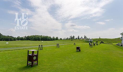 Коттедж в гольф-клубе Целеево