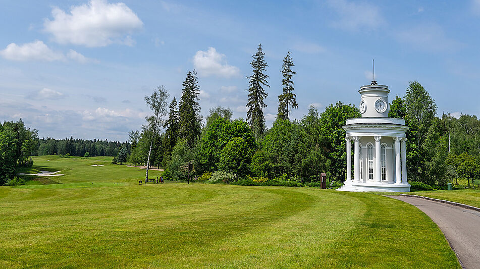 Коттедж в гольф-клубе Целеево