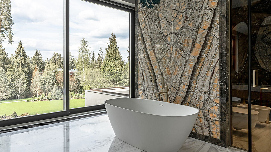 Новый дом c бассейном в КП Риита