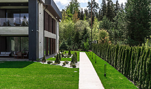 Новый дом c бассейном в КП Риита