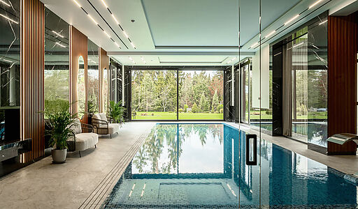 Новый дом c бассейном в КП Риита