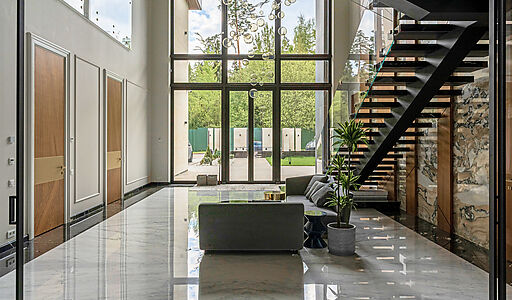 Новый дом c бассейном в КП Риита