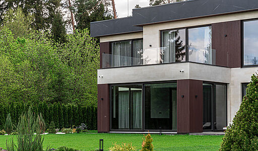 Новый дом c бассейном в КП Риита