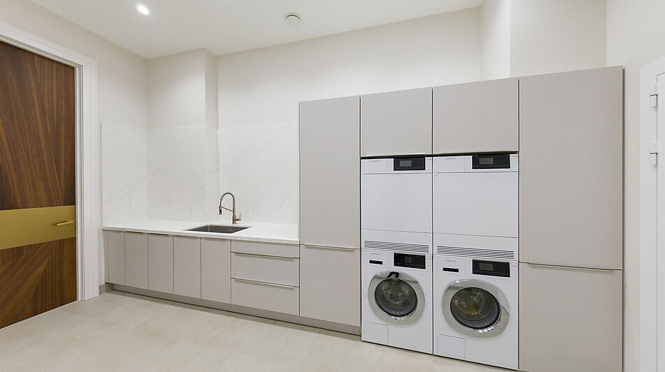 Новый дом c бассейном в КП Риита