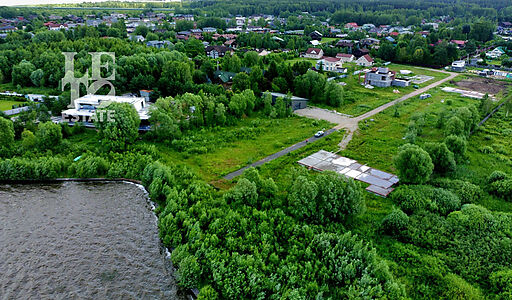 Участок рядом с Московским морем