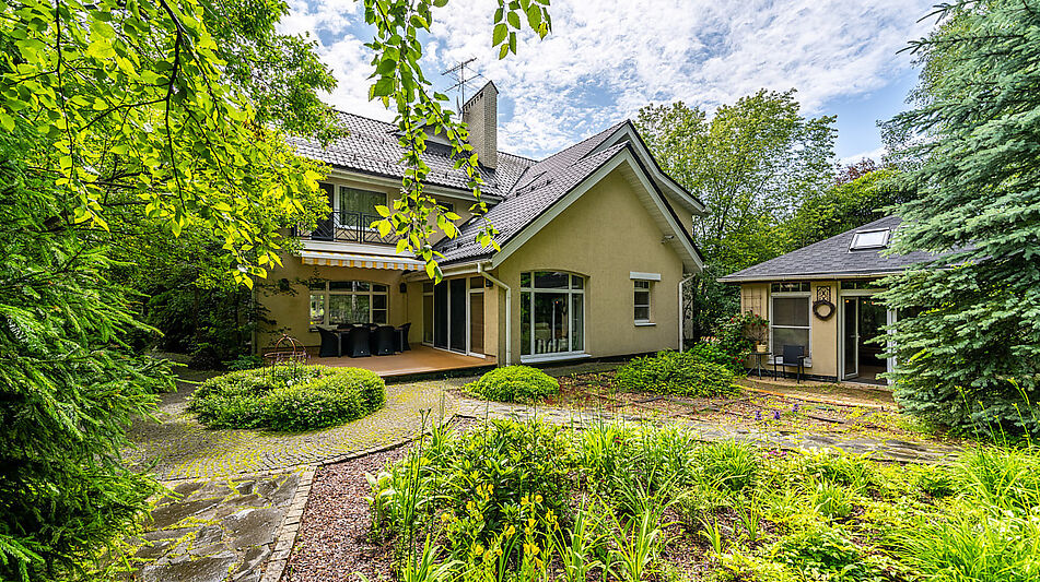 Прилесной дом в Вешках