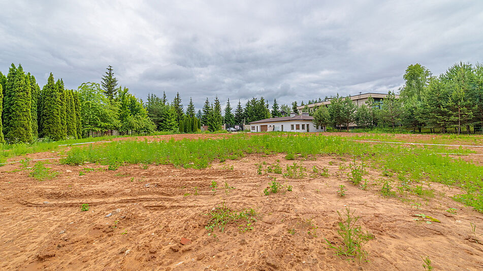 Большой участок в КП Горки-8