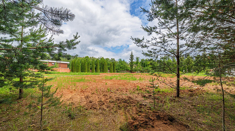 Большой участок в КП Горки-8