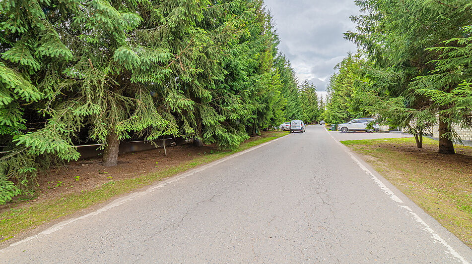 Большой участок в КП Горки-8