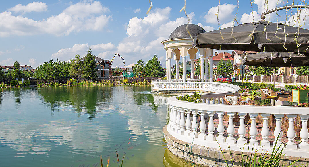 Белый берег