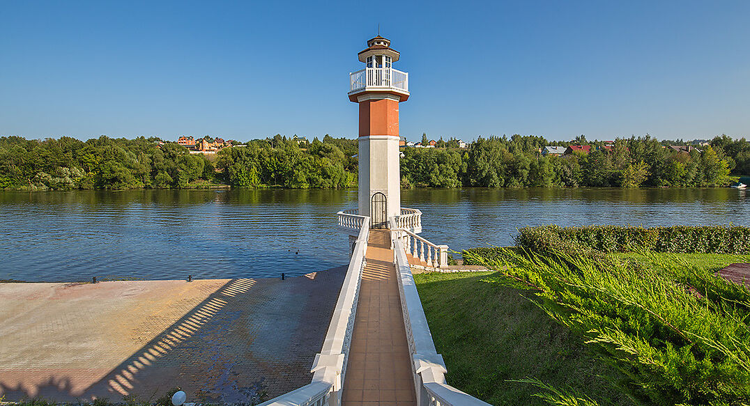 Белый берег