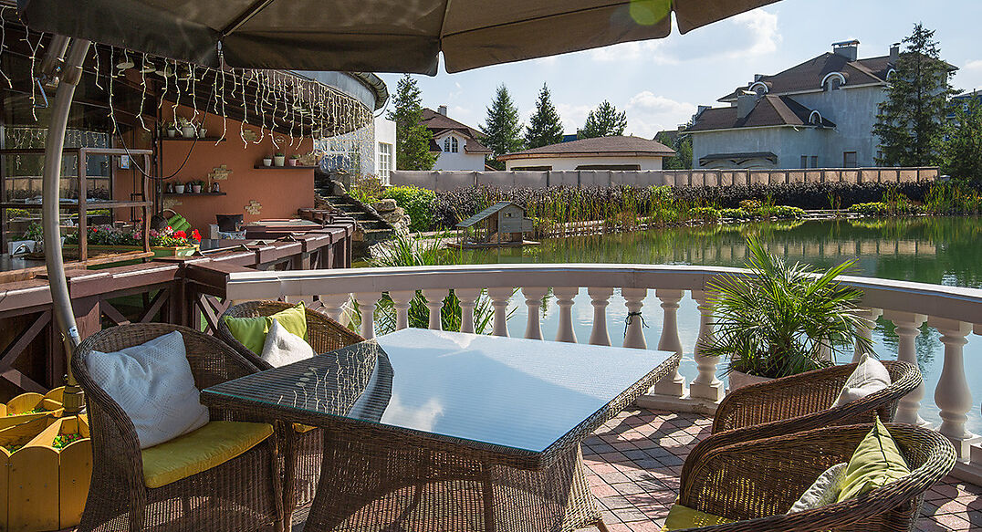 Белый берег