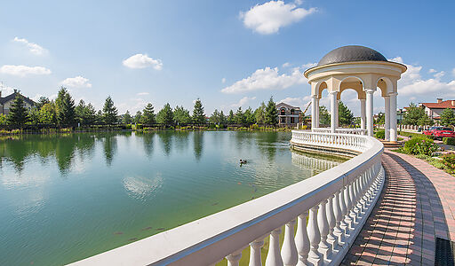 Белый берег