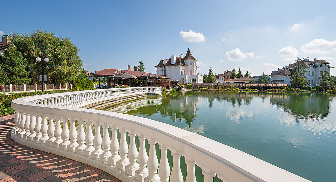 Белый берег