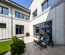 Резиденция в НПИЗ Речное