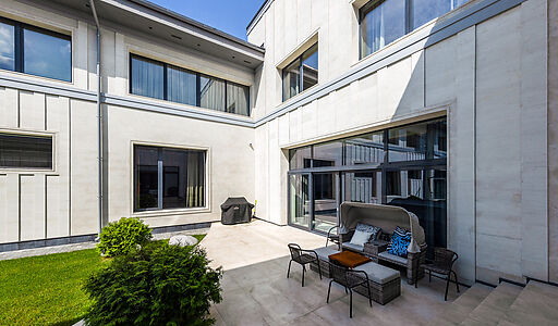 Резиденция в НПИЗ Речное