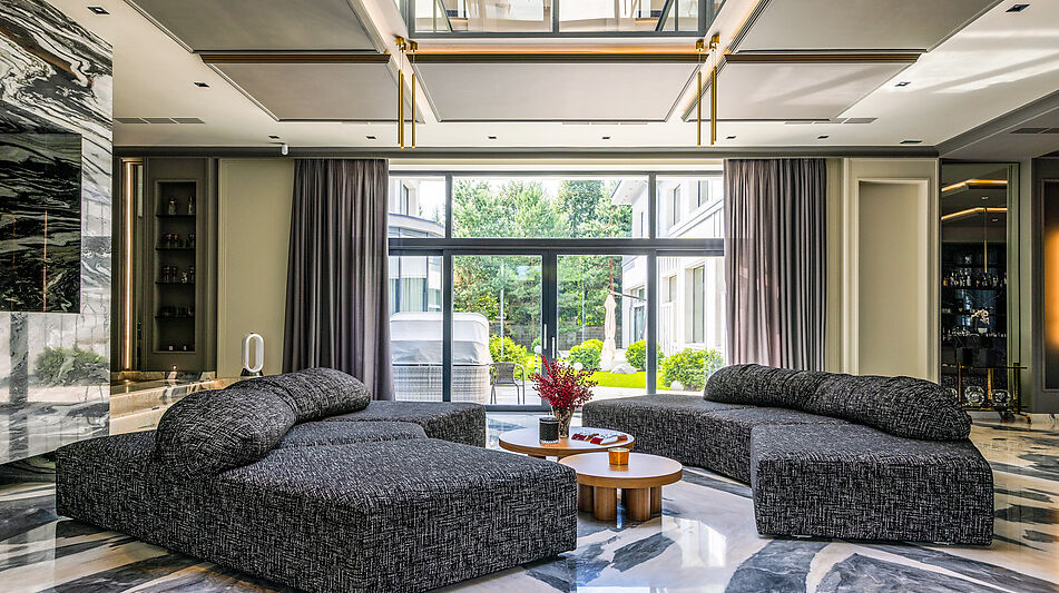 Резиденция в НПИЗ Речное