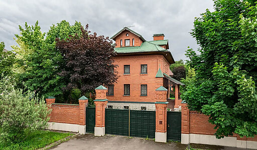 Дом у воды п. Жостовская слобода