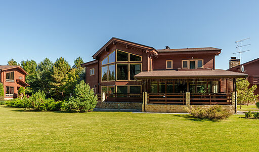 Готовый дом  в Гольф-Клуб Пестово