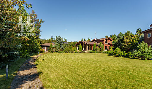 Готовый дом  в Гольф-Клуб Пестово