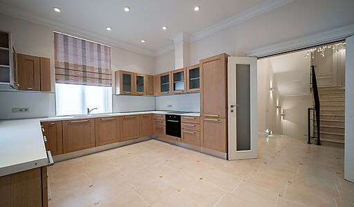 Дом в КП Резиденция Монолит