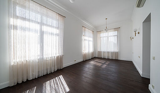 Дом в КП Резиденция Монолит