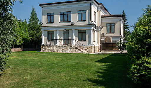 Дом в КП Резиденция Монолит