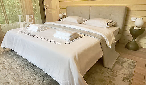 Дом в лесу в Аксаково Форест клуб